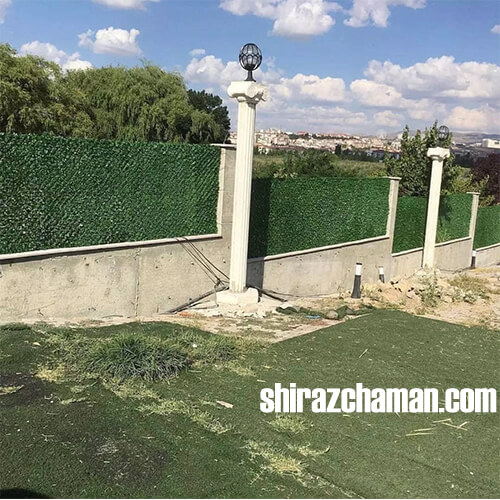 پوشش دیوار باغ ویلا با فنس چمنی